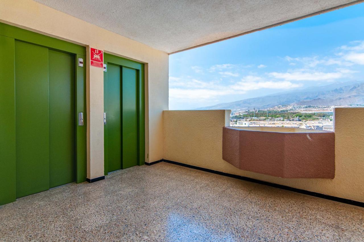 Torres Del Sol Beach Front Apartment Ph06 Los Cristianos  Exteriér fotografie